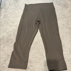 Lululemon olive green crops